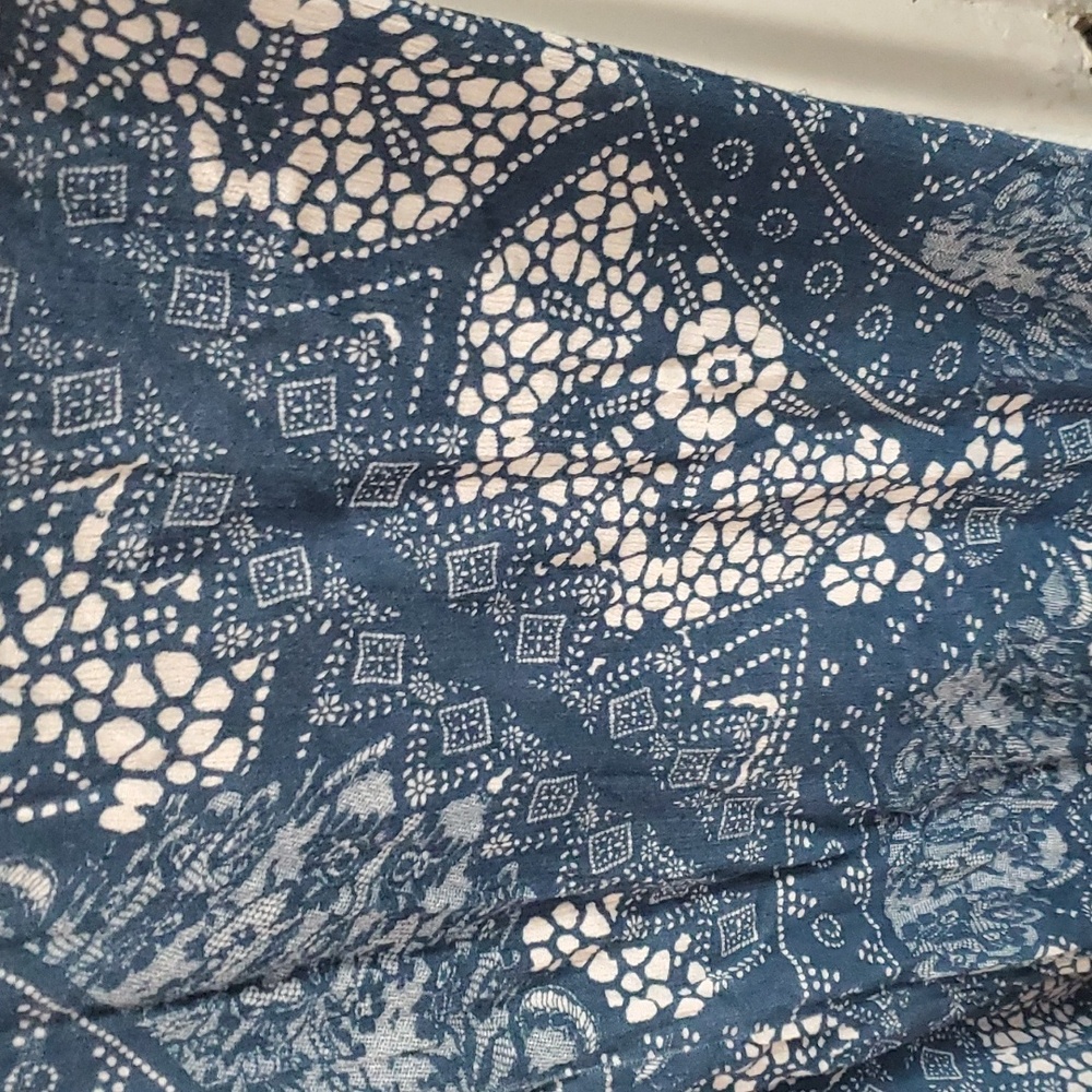 Lovestitch Boho Maxi Dress in Floral, Geometric Design, Deep V-Neck••Prairie M/L - Picture 4 of 9